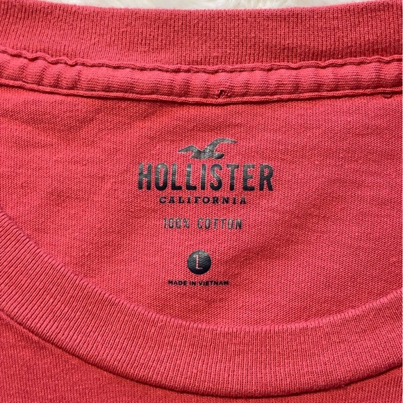 Hollister size large coral colored - Picture 3 of 6